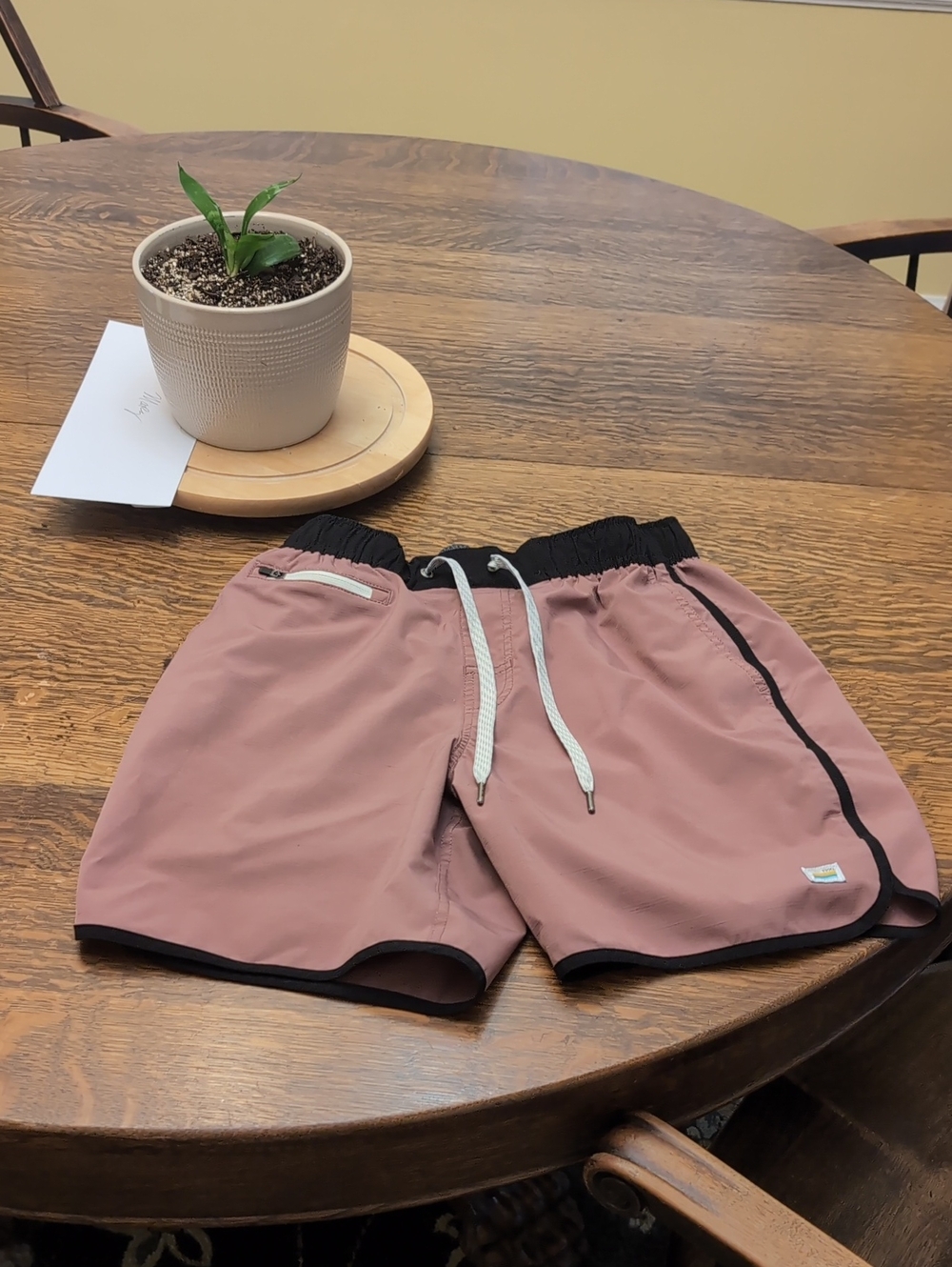 Vuori Shorts